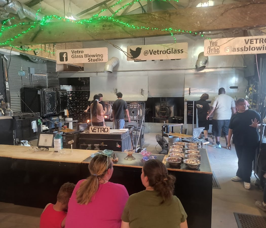 Vetro Glassblowing Studio & Gallery 4